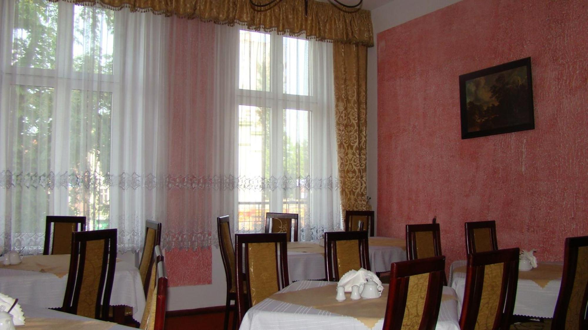 Hotelik Parkowy レグニツァ エクステリア 写真