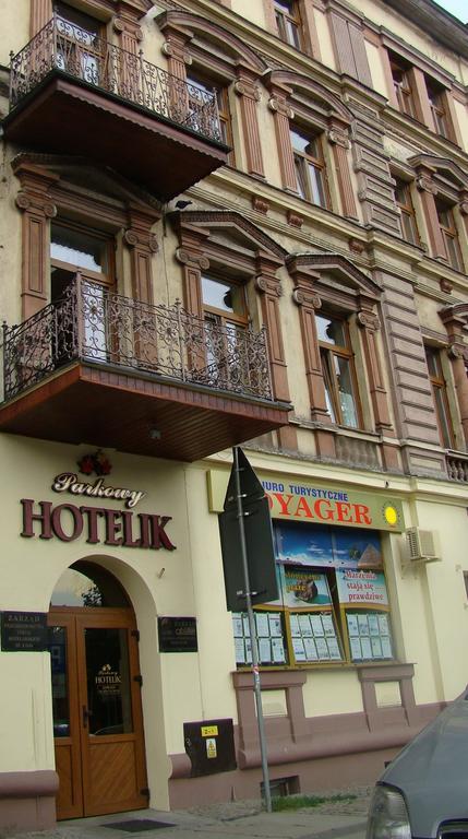 Hotelik Parkowy レグニツァ エクステリア 写真
