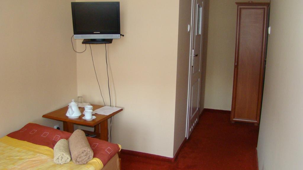 Hotelik Parkowy レグニツァ 部屋 写真